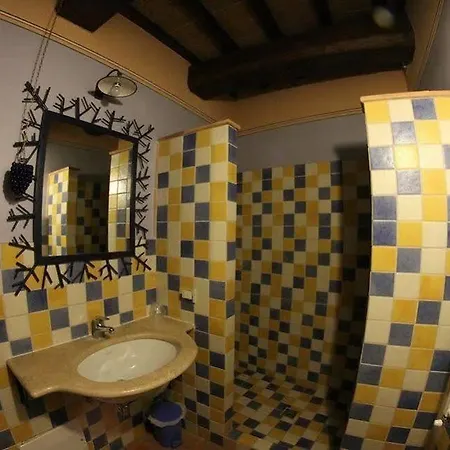 Il Castello Di Campi Norcia