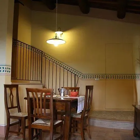 Il Castello Di Campi Norcia